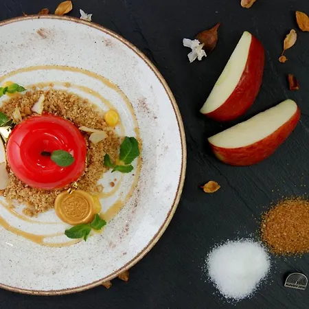 Appartement Urban Exec With Free Gym Pass, Full Office Setup And Designated Parking Space Plovdiv