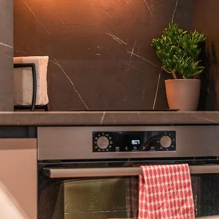 Urban Exec Suite With Full Office Setup And Designated Parking Space * Plovdiv